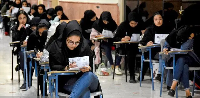  آغاز انتخاب رشته متقاضیان رشته‌های با آزمون دانشگاه آزاد اسلامی