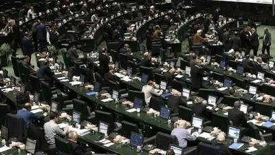  مهرداد اخلاقی به عنوان وزیر پیشنهادی دفاع به مجلس معرفی شد
