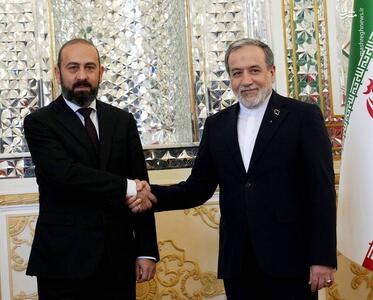  دیدار وزیر خارجه ارمنستان با عراقچی