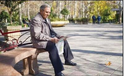 بازنشستگان برای گرفتن وام 50 میلیون تومانی مرارت‌ها می‌کشند