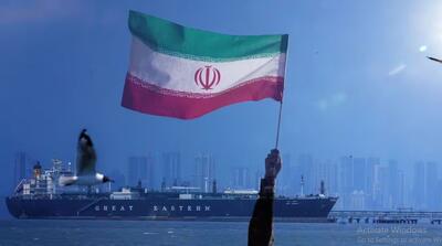 آیا ایران برای عبور نفت از تنگه هرمز عوارض دریافت می‌کند؟