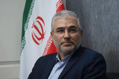  بزرگ‌نمایی آثار تحریم‌ها، نشانه بی‌تدبیری و قرار گرفتن در ریل دشمن است/انتقاد از «ارزپاشی» و بی‌توجهی به معیشت مردم