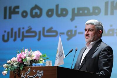  هوش مصنوعی فقط یک تحول فناورانه نیست، بلکه یک تحول مدیریتی و حکمرانی است/ سازمان بورس با تصویب ضوابط به  اکوسیستم بازار سرمایه برای استفاده از هوش مصنوعی کمک می‌کند + ویدئوی مشروح سخنرانی