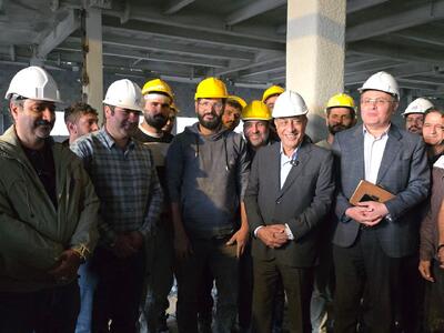  دکتر قائم‌پناه: به دنبال ارتقای شاخص تخت بیمارستانی استان اردبیل هستیم