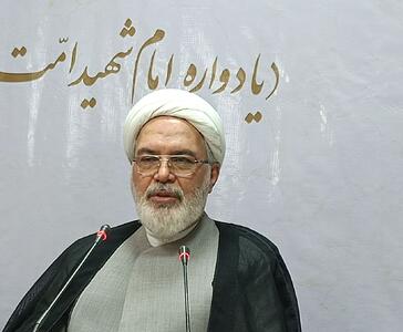  رسانه‌ها غبار از چهره خادمان قرآنی بزدایند