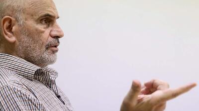  فرشاد مؤمنی: سیاست‌های فقرزا باید متوقف شوند، نه اینکه آمار فقر پنهان بماند/ هزینه سیاست‌های شکست‌خورده را مردم می‌پردازند/ هشدار درباره فقر، رانت و رهاشدگی بازار پول در ایران - مردم سالاری آنلاین