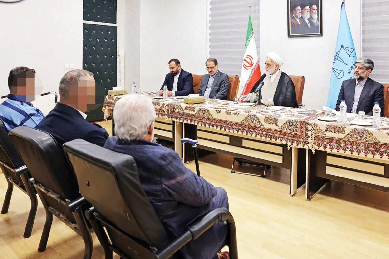 این وکلای کارچاقکن و مالیاتگریز!