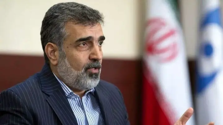 منافع ملی را با دیپلماسی یا در صحنههای نبرد پیگیری میکنیم