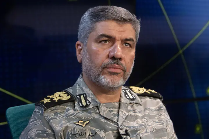  پاسخ سخنگوی ارتش به روبیو؛ چند انقلاب کبیر بیشتر در دنیا نداریم، انقلاب اسلامی یکی از آن‌ها است/ تاسی سازمان عقیدتی سیاسی ارتش از سیره حضرت زینب(س)