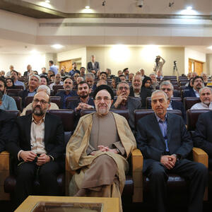  مرزبندی خاتمی با لیبرالیسم