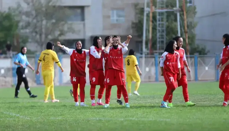 هفته چهارم لیگ زنان؛ ماموریت موفق حفظ صدرنشینی پرسپولیس | آخرین خبر