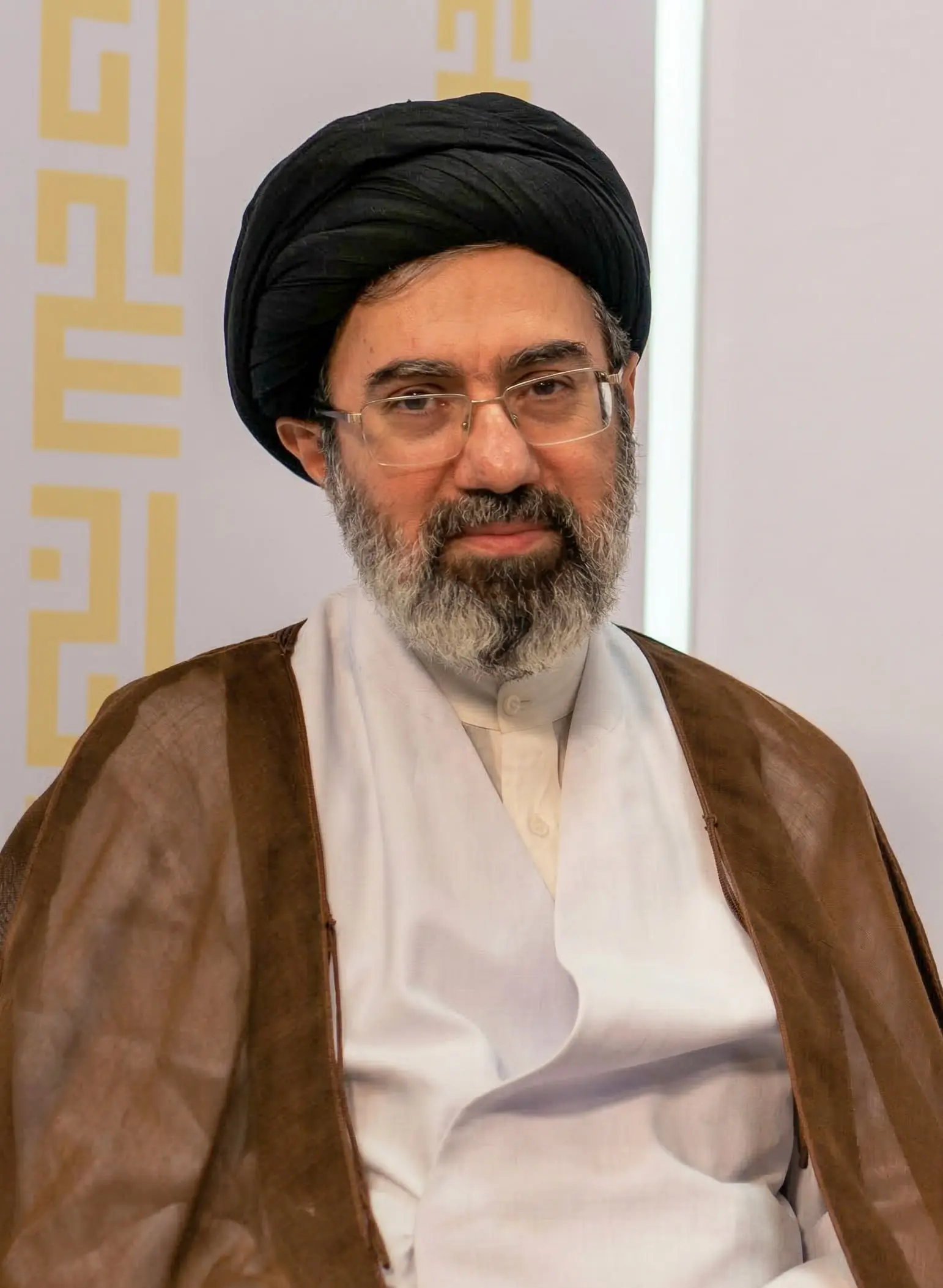 پیام رهبر انقلاب به مناسبت ولادت حضرت زینب (س) و روز پرستار | آخرین خبر