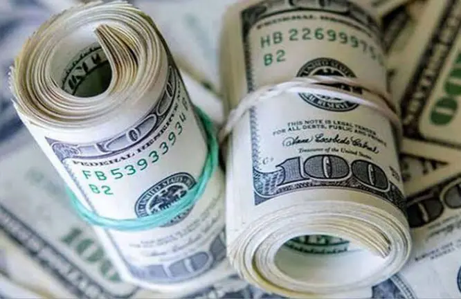 سرگردانی دلار میان ارزپاشی و انتظارات