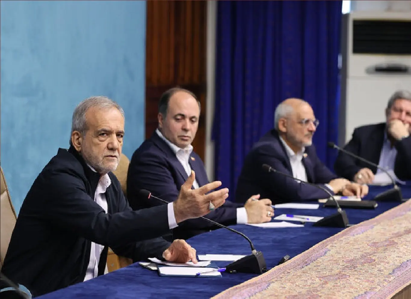 پزشکیان دستاوردهای سفر به ارمنستان را تشریح کرد/ جنگها خسارتهای گستردهای به جنگلها، هوا، خاک، زمین و دیگر اجزای طبیعت وارد میکنند