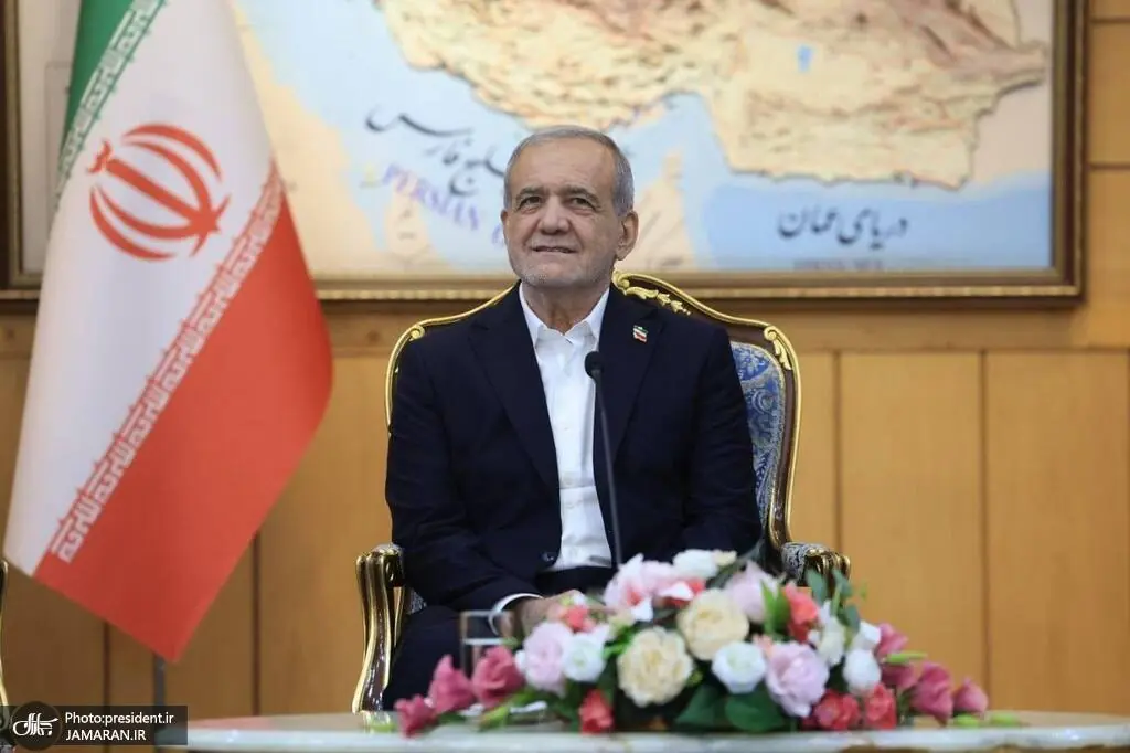 پزشکیان: حفاظت از محیط زیست و توسعه همکاریهای منطقهای، محور رایزنیها در سفر به ارمنستان بود/ کره زمین خانه مشترک همه انسانهاست؛ ما در این خانه زندگی میکنیم و در برابر حفظ آن برای نسلهای آینده مسئول هستیم