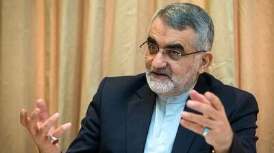  علاءالدین بروجردی: اگر آمریکایی‌ها بخواهند از «مادر بمب‌ها» استفاده کنند، ما از «پدر موشک‌ها» استفاده خواهیم کرد - مردم سالاری آنلاین