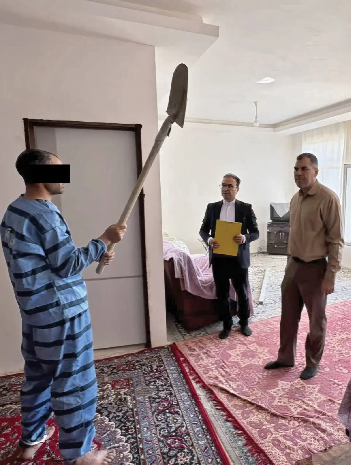  رازگشایی از قتل هولناک پسردایی با بیل