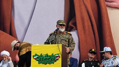  سردار نقدی: نیمی از بمب ۱۴ تنی آمریکا در جنگ ۱۲ روزه عمل نکرد و امروز غنیمت ماست/ ملت ایران به پیروزی یقین داشته باشند