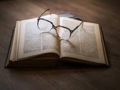 چگونه از آزمون جامع دکتری معاف شویم؟ شرایط معافیت، مقررات دانشگاه‌ها و راه‌های قانونی