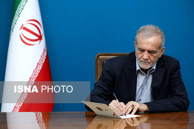  پیام تبریک پزشکیان در پی قهرمانی تیم ملی کشتی آزاد ایران در رقابت‌های جهانی آمریکا