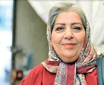  از مردم طلبکار نیستم