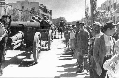  نگاهی به روند انعقاد پیمان‌ بین ایران و قوای اشغالگر