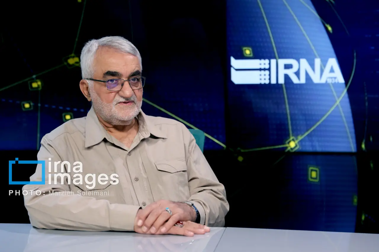  بروجردی: دوقطبی‌سازی در شرایط جنگی، خیانت به انقلاب است
