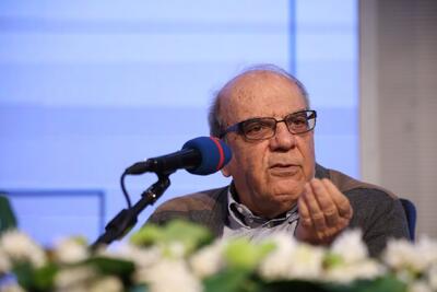  از نقد استقبال کنید و در بند سانسور نمانید