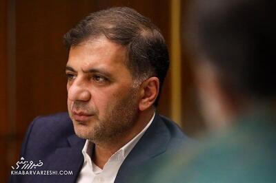  مدیرعامل تراکتور: ۱۰۰هزار دلار برای سفر به امارات؟ نداریم/ یا با هواپیمای خودمان می‌رویم یا بازی با العین لغو می‌شود - پارس فوتبال