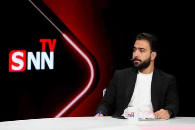  فرزند شهید تنگسیری: رهبر معظم انقلاب مسئول پیگیری ویژه محرومیت‌زدایی و ساخت شهرک شهید سلیمانی بودند/ ارتباط نزدیکی با پدرم داشتند + فیلم