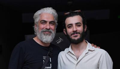  چهره ها/ علی شادمان و مهدی پاکدل در پشت صحنه تئاتر «آرش» | آخرین خبر