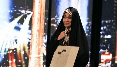  کارگردان بهترین مستند جشنواره تهران جایزه‌اش را به رهبر شهید اهدا کرد | آخرین خبر
