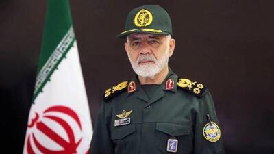  سرلشکر عبداللهی: تحت هیچ شرایطی نمی‌گذاریم ناوهای زنگ‌زده آمریکا دوباره وارد خلیج فارس شوند