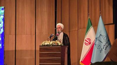  خدا افتخار پرچم ایستادگی فعال در مقابل ظلم جهانی را به دست ملت ایران داده است - مردم سالاری آنلاین