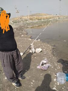  دستگیری صیاد غیرمجاز ماهی در سراب یاوری کرمانشاه