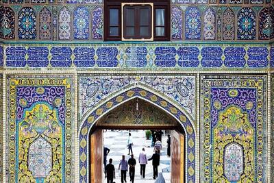  هشدار درباره شعارهای تفرقه‌افکن در حرم رضوی