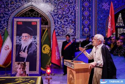  عکس: حال‌وهوای زائران در رواق دارالذکر