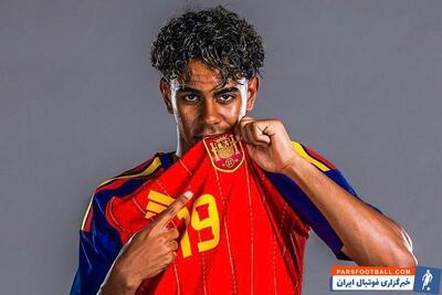 لامین یامال؛ کلیپ شعار تجمعات:بگو به اون بی وطنای حقیر مردونگی رو از یامال یاد بگیر