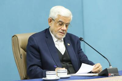  عارف: زمینه تحصیل دختران محجبه آذربایجانی فراهم شود