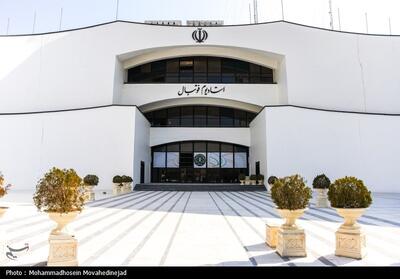  ببینید| آغاز کاشت چمن ورزشگاه آزادی/ بهره‌برداری اواخر آذر یا دی - تسنیم