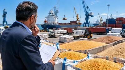  پاس‌کاری ارزی دولت و بانک مرکزی؛ مجلس چرا از طلب واردکنندگان کالای اساسی خبر ندارد