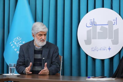  مسئولان نباید از ترس شعارهای تجمعات شبانه عقب‌نشینی کنند