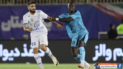  فشرده‌تر شدن رقابت بالای جدول با باخت پرسپولیس و توقف استقلال در هفته دهم