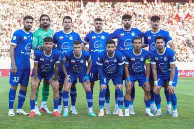  رونمایی از پیراهن استقلال و شباب‌الاهلی + عکس
