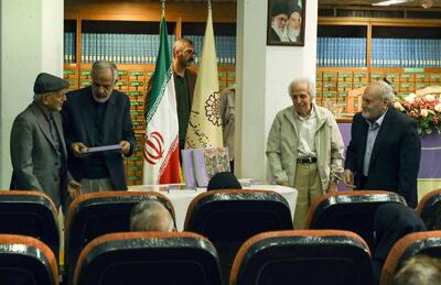  انتقاد به نظام امتیازدهی مقالات علمی