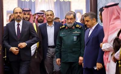  عاصم منیر با موافقت ترامپ راه‌حلی برای پایان دادن به درگیری‌ها به ایران ارائه کرده / این راه‌حل منافعی برای هر دو طرف آمریکایی و ایرانی در نظر گرفته / کشورهای عضو پیمان مکه و قطر می‌توانند در صورت پذیرش این پیشنهاد، نقش ضامن را ایفا کنند