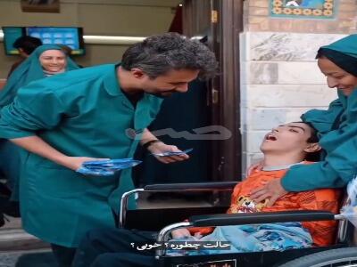  خدمت‌رسانی مصطفی راغب به زائران حرم مطهر رضوی | آخرین خبر