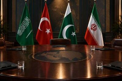  آجورلو: نشست چهارجانبه تهران امنیت بود و ارتباطی با مذاکرات نداشت