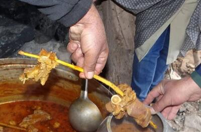  ۱۵۰  سال نذر و همدلی پای یک دیگ؛ قصه آبگوشت شریکی بم