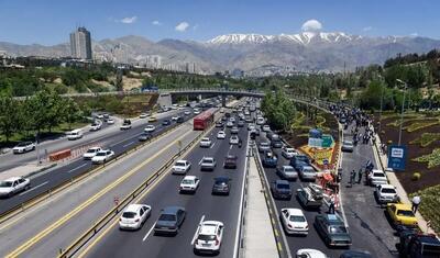  تردد از خط ویژه چمران برای تاکسی‌ها و ون‌ها مجاز شد